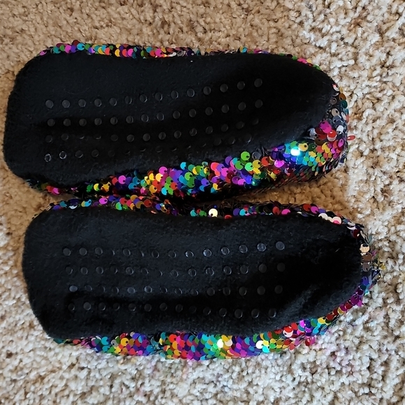 Rainbow Lamaa 🌈 and slippers - Picture 6 of 6